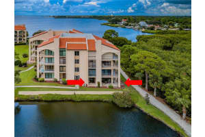 206 MARINER DRIVE, TARPON SPRINGS, FL 34689 Sold 07/26/23