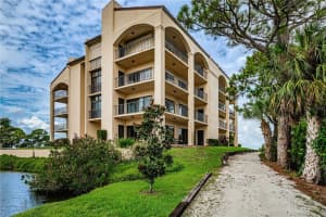 206 MARINER DRIVE, TARPON SPRINGS, FL 34689 Sold 07/26/23
