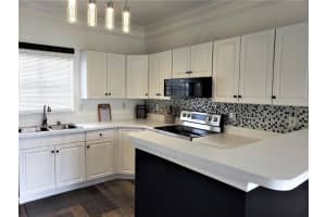 4310 Bayside Village Dr, Tampa, FL 33615, Sold 09/30/22