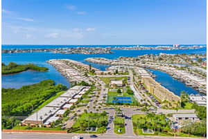 656 BOCA CIEGA POINT BLVD S #656, ST PETERSBURG, FL 33708 Sold 03/03/23