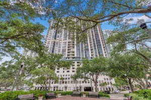 1 BEACH DR SE #1101, ST PETERSBURG, FL 33701 Sold 02/27/23