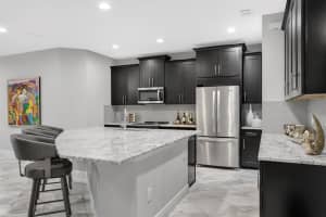 6003 PALM KEY AVE, OLDSMAR, FL 34677 Sold 11/14/22