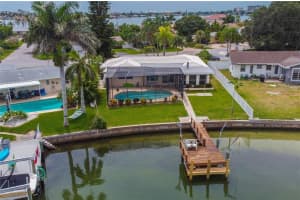 6912 S SHORE DR S, SOUTH PASADENA, FL 33707 Sold 01/12/23