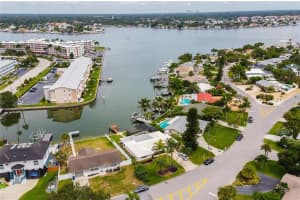 6912 S SHORE DR S, SOUTH PASADENA, FL 33707 Sold 01/12/23