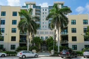 400 4TH AVE S #408, ST PETERSBURG, FL 33701 Sold 10/17/22