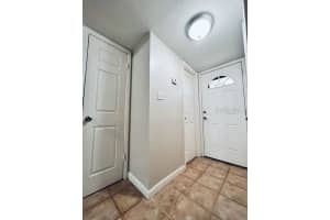 501 E BAY DR #1602, LARGO, FL 33770 Sold 10/05/22