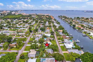 4000 49TH AVE S, ST PETERSBURG, FL 33711 Sold 10/24/22