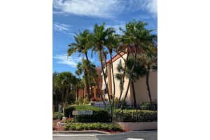 8911 BLIND PASS RD #305, ST PETE BEACH, FL 33706 Sold 10/12/22