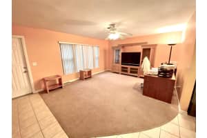 1806 DRIFTWOOD CIR S, OLDSMAR, FL 34677 Sold 12/02/22