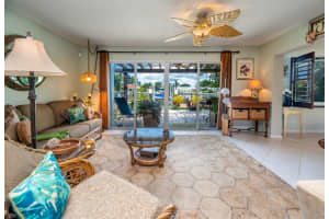 301 N TESSIER DR, ST PETE BEACH, FL 33706 Sold 12/07/22