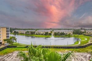 10002 KEY HAVEN RD #602, SEMINOLE, FL 33777 Sold 10/03/22