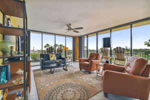 7600 BAYSHORE DR #308, TREASURE ISLAND, FL 33706 Sold 01/09/23