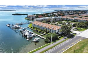 109 YACHT CLUB LN, TIERRA VERDE, FL 33715 Sold 03/03/23