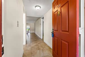 2460 NORTHSIDE DR #806, CLEARWATER, FL 33761 Sold 11/18/22