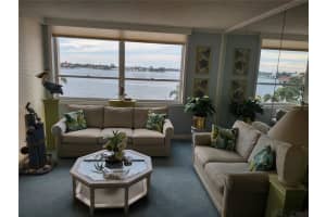 6211 SUN BLVD #406, ST PETERSBURG, FL 33715 Sold 10/06/22