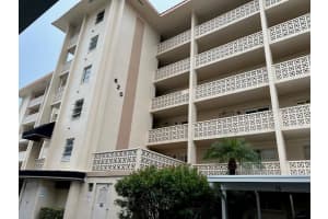620 EDGEWATER DR #103, DUNEDIN, FL 34698 Sold 11/21/22