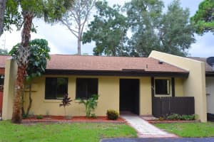 504 PALACE DR, ALTAMONTE SPRINGS, FL 32714 Sold 10/20/22