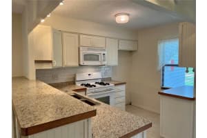 1501 ARROWHEAD CIR W, CLEARWATER, FL 33759 Sold 11/10/22