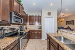 10637 WHITTINGTON CT, LARGO, FL 33773 Sold 12/12/22