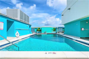 1 BEACH DR SE #1605, ST PETERSBURG, FL 33701 Sold 10/17/22