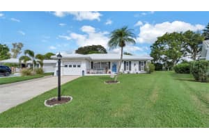 3701 CHINABERRY RD, BRADENTON, FL 34208 Sold 11/02/22