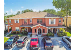 2575 HIDDEN COVE LN, CLEARWATER, FL 33763 Sold 11/04/22