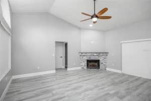 3806 75TH TER E, SARASOTA, FL 34243 Sold 11/23/22