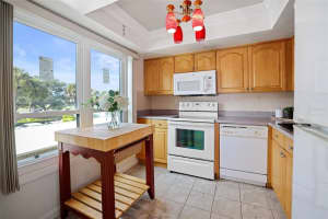 2620 COVE CAY DR #201, CLEARWATER, FL 33760 Sold 07/12/23