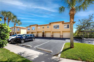 4327 Bayside Village Dr, Tampa, FL 33615, Sold 12/12/22