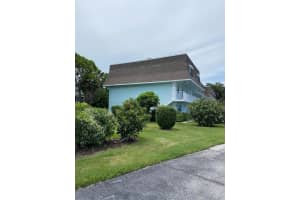 1901 Indian River Blvd, Vero Beach, FL 32960, Sold 11/15/22