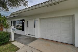 9003 142ND ST, SEMINOLE, FL 33776 Sold 11/18/22