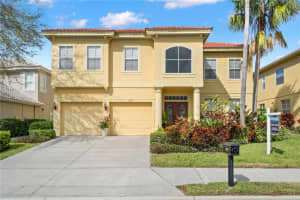 2212 MARGARET WAY, DUNEDIN, FL 34698 Sold 04/28/23