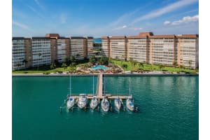 5130 Brittany Dr S, St. Petersburg, FL 33715, Sold 02/02/23