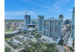 1 BEACH DR SE #2512, ST PETERSBURG, FL 33701 Sold 12/28/22