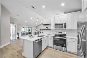 11816 Dunster Ln, Parrish, FL 34219, Sold 01/09/23