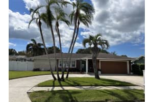 13604 100th Pl, Seminole, FL 33776, Sold 11/18/22