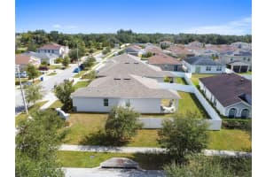 11462 TANGLE BRANCH LN, GIBSONTON, FL 33534 Sold 01/18/23