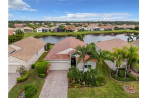 6685 41ST STREET CIR E, SARASOTA, FL 34243 Sold 12/06/22