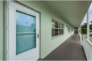 1898 SHORE DR S #117, SOUTH PASADENA, FL 33707 Sold 12/09/22