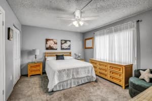 6960 20TH AVE N #307, ST PETERSBURG, FL 33710 Sold 11/08/22