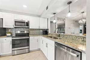 5736 La Puerta Del Sol Blvd S, St. Petersburg, FL 33715, Sold 11/15/22