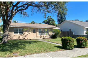 212 42ND AVE, ST PETE BEACH, FL 33706 Sold 03/18/24