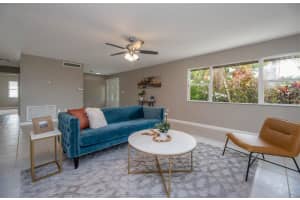 5028 42ND ST S, ST PETERSBURG, FL 33711 Sold 04/20/23