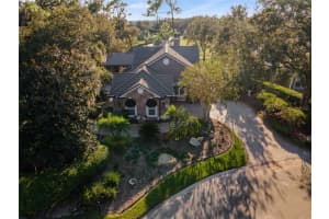 10262 CHILTERN GARDEN DR, ORLANDO, FL 32827 Sold 03/22/23