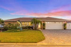 3888 46th Ave S, St. Petersburg, FL 33711, Sold 12/19/22