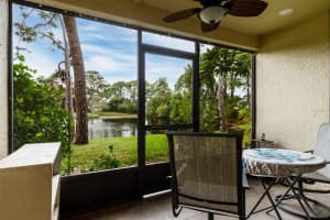 870 VILLAGE LAKE TER N #102, ST PETERSBURG, FL 33716 Sold 11/21/22