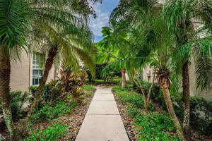 6626 79TH AVE N, PINELLAS PARK, FL 33781 Sold 12/09/22