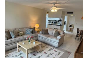 5220 Brittany Dr S, St. Petersburg, FL 33715, Sold 02/15/23