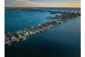 515 55TH AVE, ST PETE BEACH, FL 33706 Sold 12/02/22