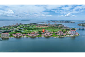 6180 SUN BLVD #205, ST PETERSBURG, FL 33715 Sold 11/15/22